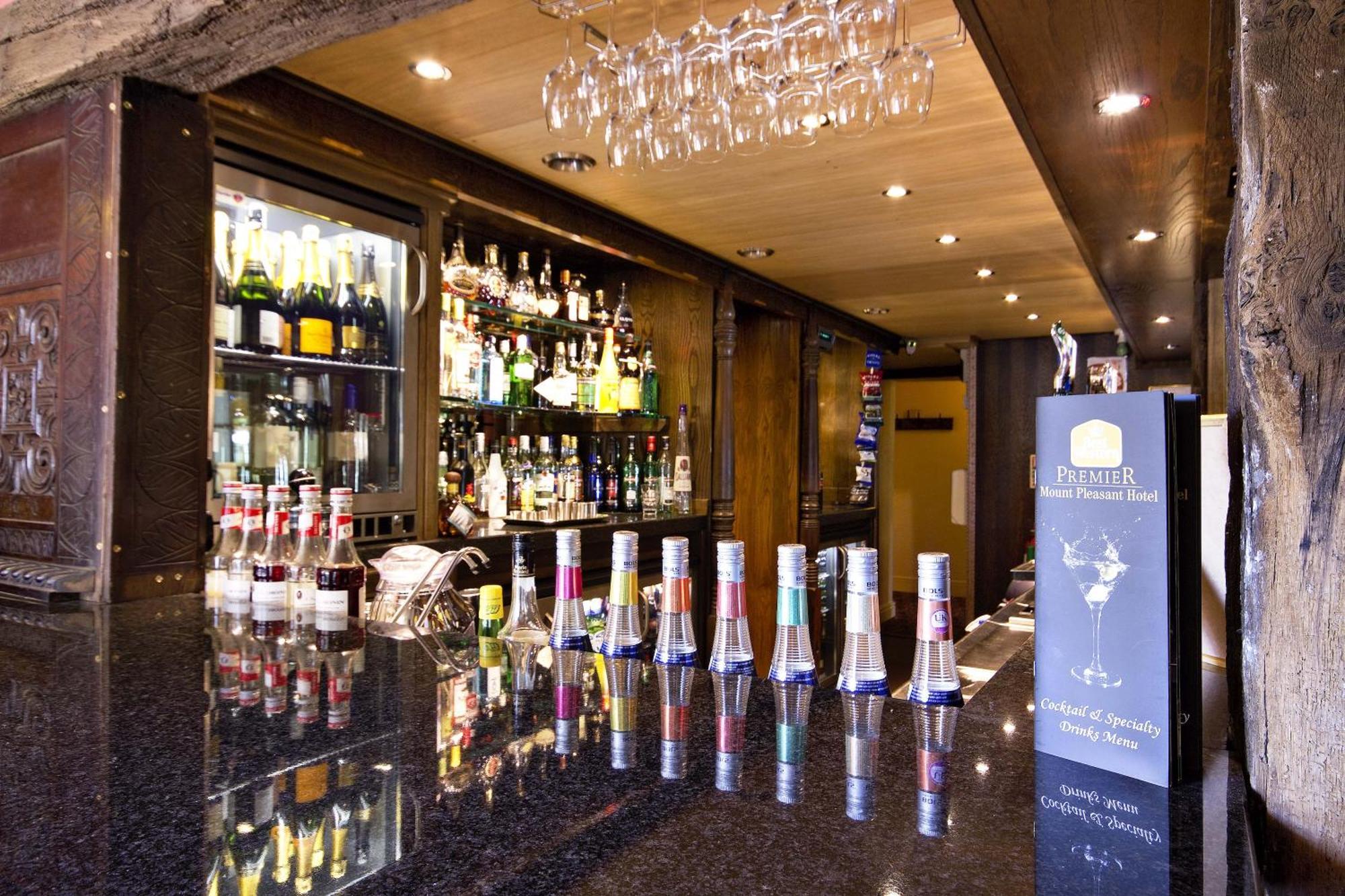 唐卡斯特山贝斯特韦斯特尊贵酒店 唐克斯特 餐厅 照片